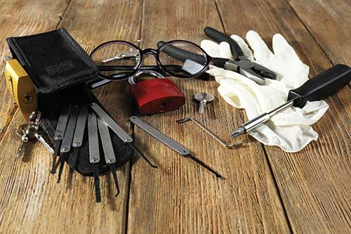 Lock picking tools on benchtop